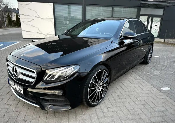 samochody osobowe Mercedes-Benz Klasa E cena 137800 przebieg: 207800, rok produkcji 2017 z Białystok